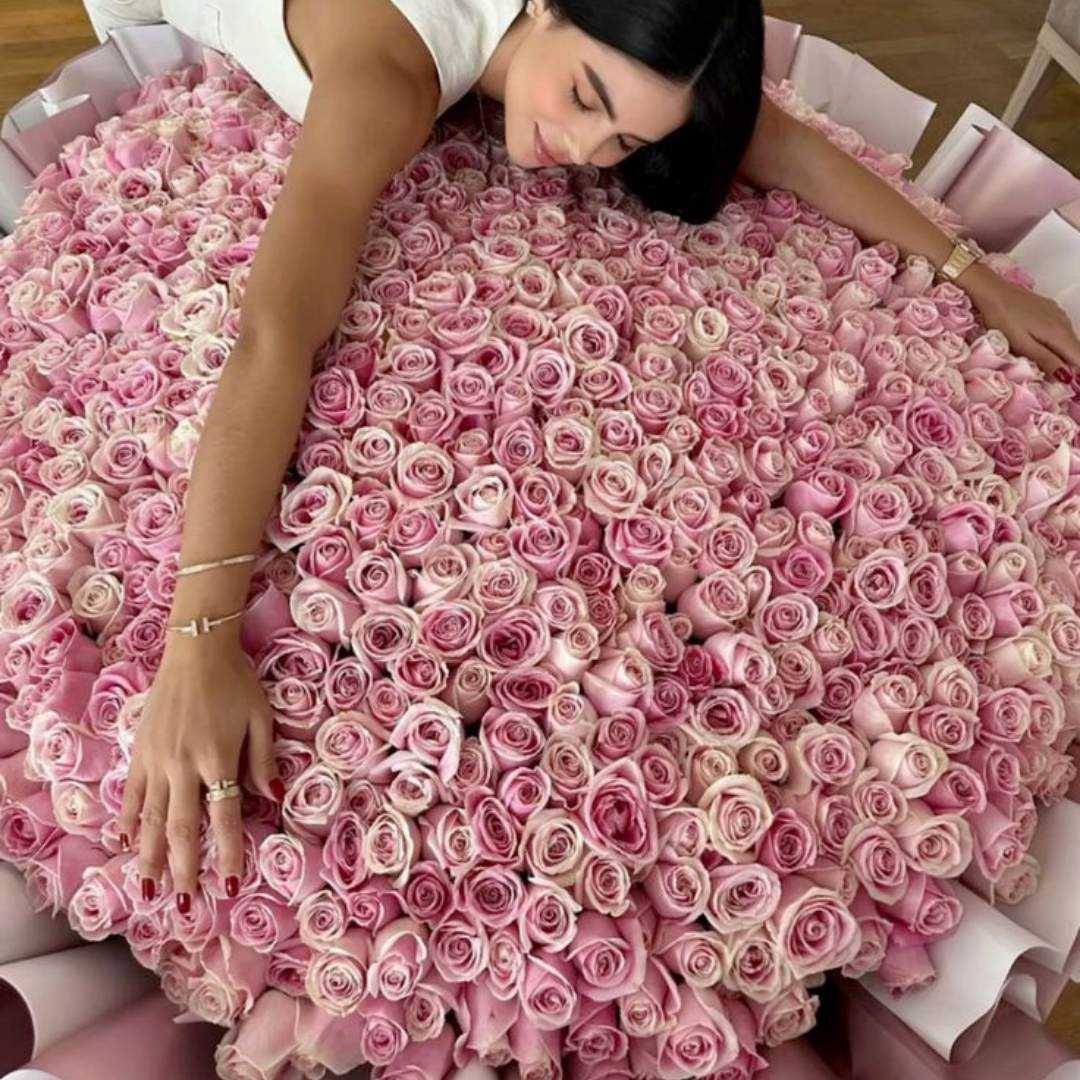 huge bouquet of roses delivered in Bali