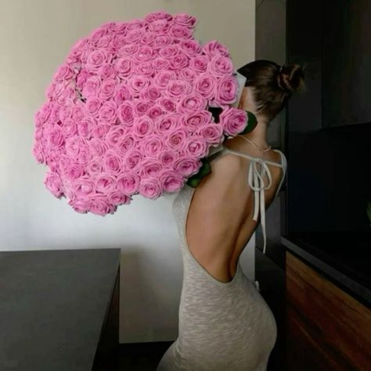bouquet of roses delivered in Bali